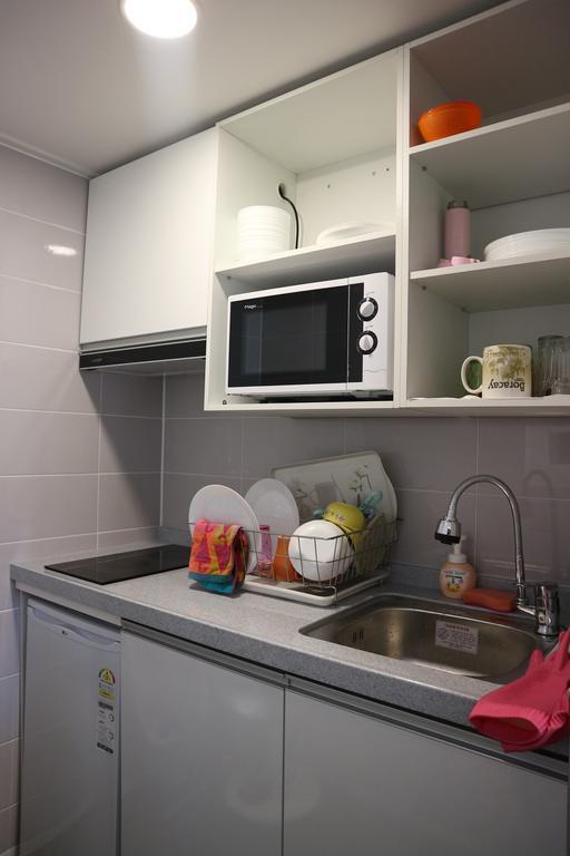 Zzzip Guesthouse In Hongdae Σεούλ Εξωτερικό φωτογραφία