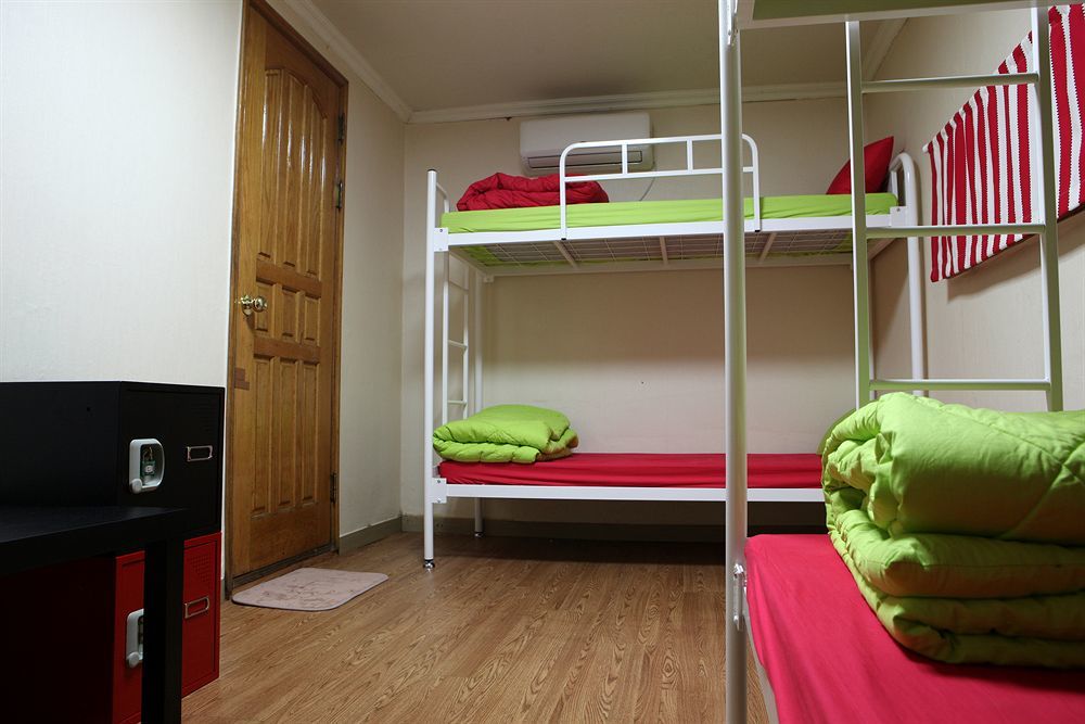 Zzzip Guesthouse In Hongdae Σεούλ Εξωτερικό φωτογραφία